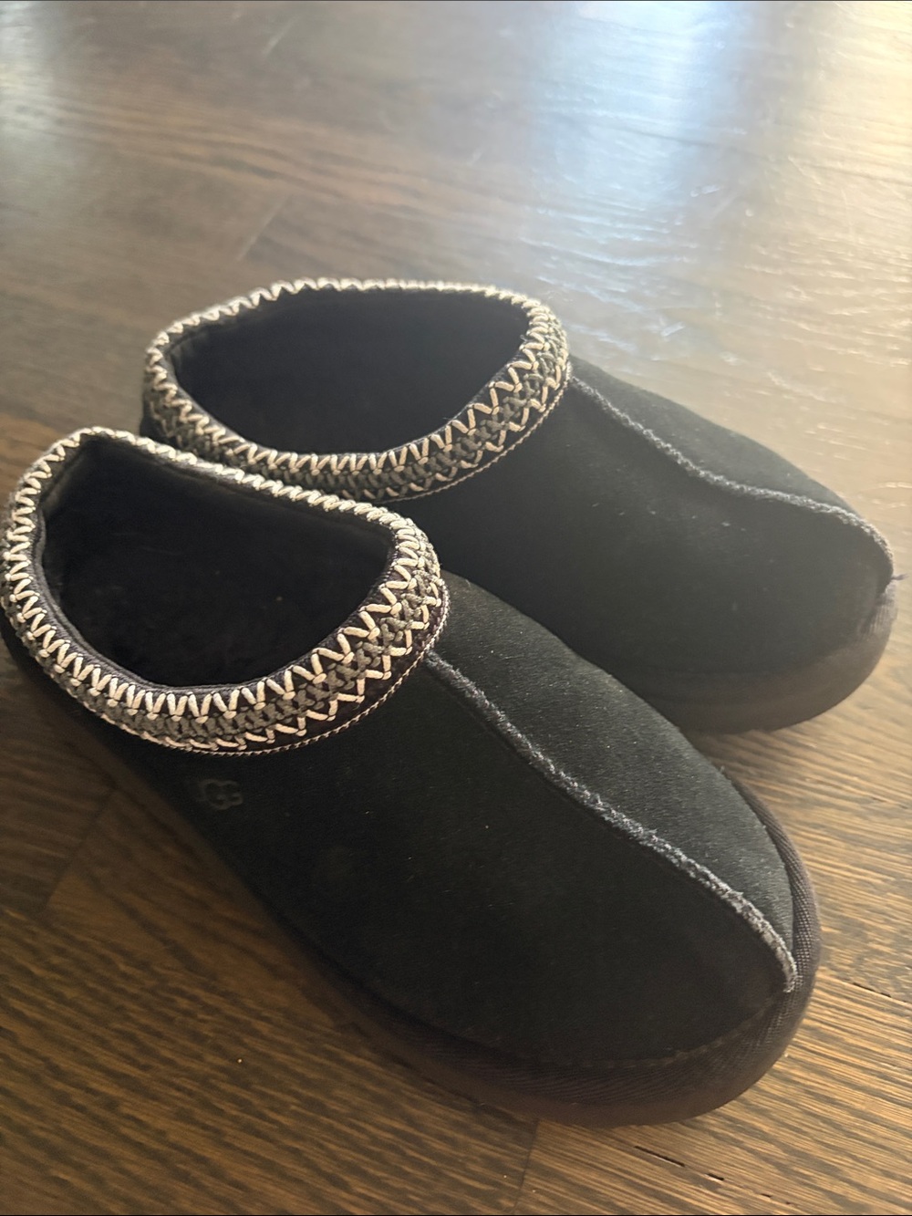 UGG women Black Slip-On Cozy Clog with Contrast Stitch Trim